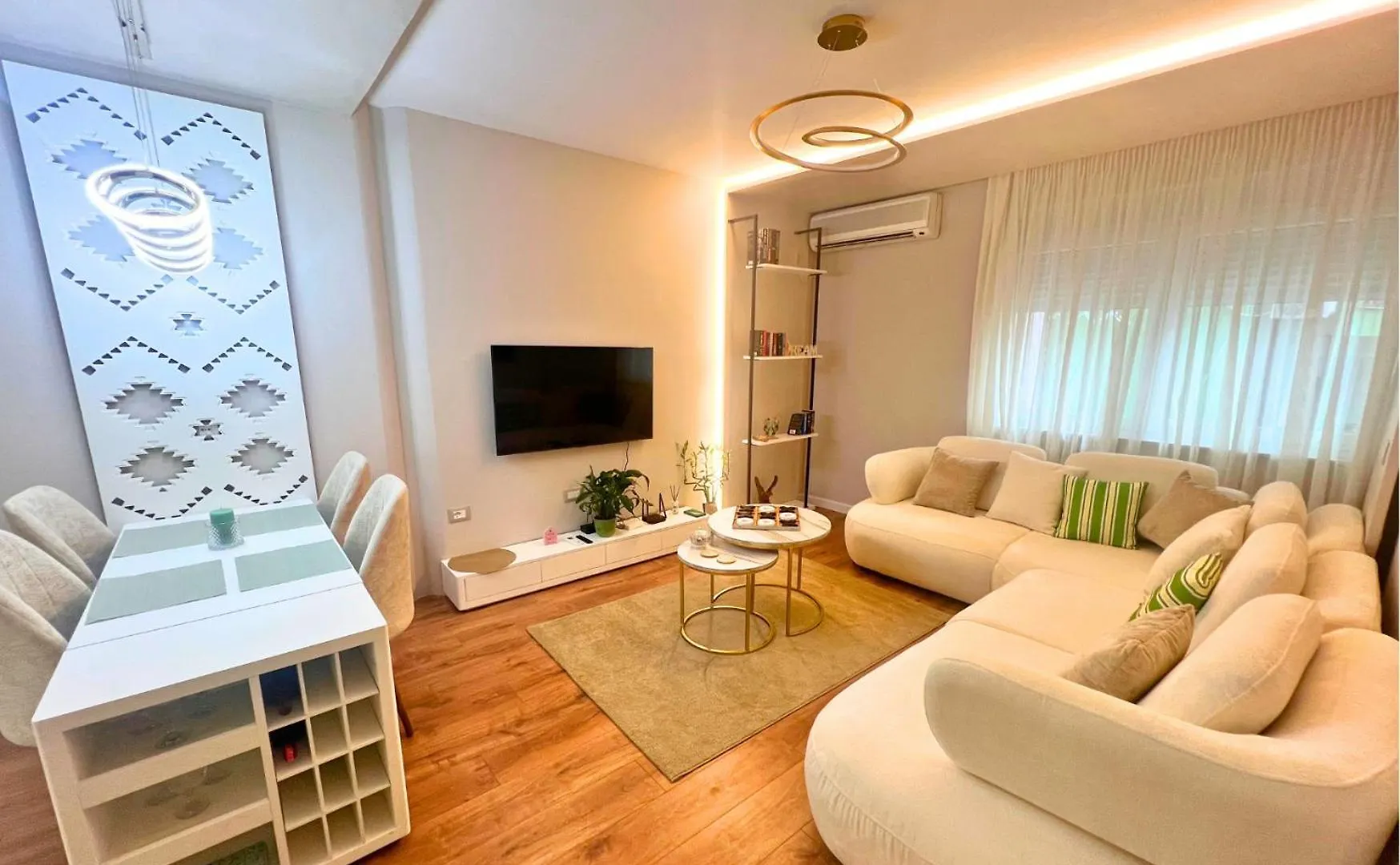 Zeta Apartments - Spacious 1Br - The Block Area In Tirana