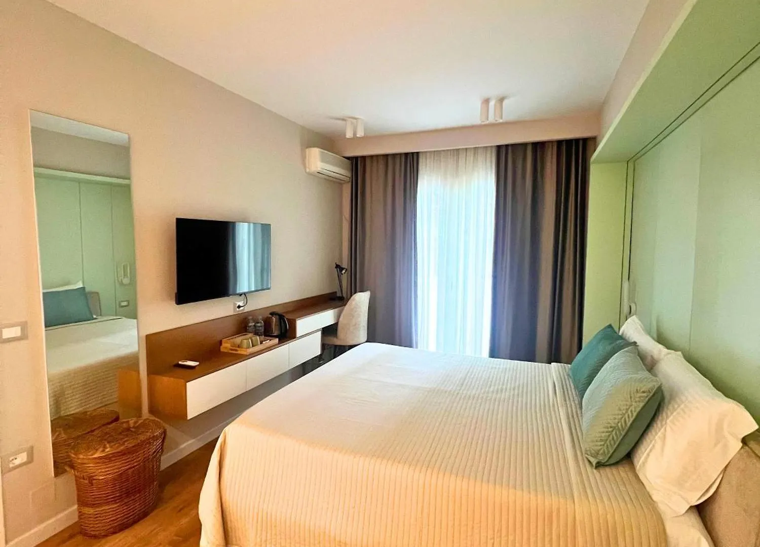 Zeta Apartments - Spacious 1Br - The Block Area In Tirana 0*,